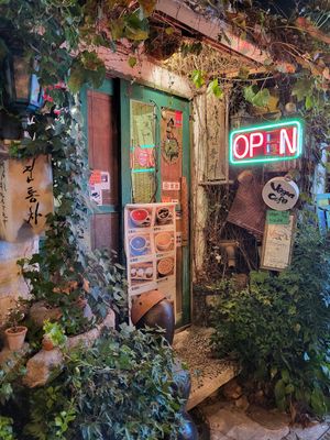  at Vegan Dalsae 달새는달만생각한다 - Maybe closed in Seoul