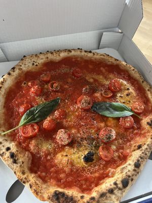   at Pizza Electric - Delivery & Takeaway in Hamburg