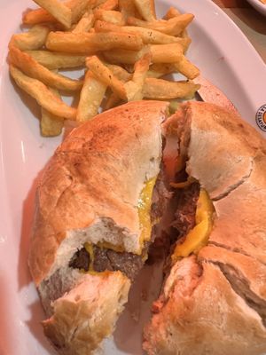 Beyond “cheese” burger and fries   at La Desayuneria - Barbieri in Madrid