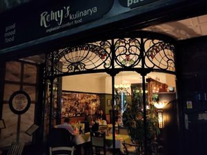 Beautiful restaurant frontage at Remys Cafe Kulinarya in St Leonards