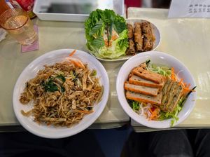 Food (Photo by 素Good) at Hong Quyen Veggie - 越式素食 in Hong Kong Island
