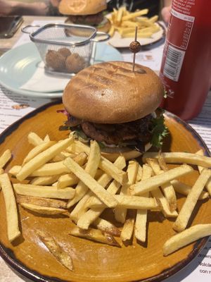& classic beyond burger   at Sella Burger in Castello De La Plana