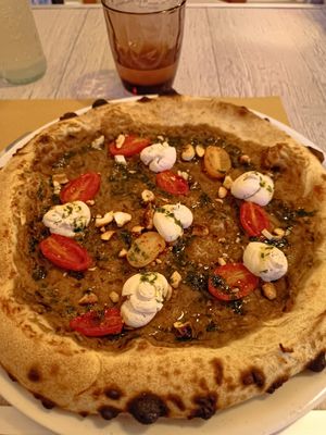 Vegan Pizza "fresca Vegana" at Sapori di Casa in Bologna