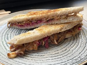 The magic mushroom melt, 10.99 lev  at Street Food in Sofia