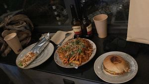 Wrap, patate con polpette, burger  at Street Food in Sofia