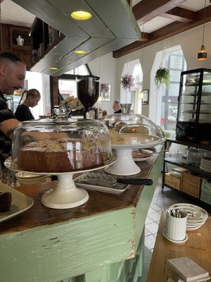 Theke und Eingangsbereich   at Pistache in Saarlouis