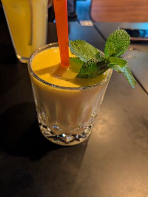 Mango Lassi: 4.5/5 Amazing! at The Vegan Monkey in Berlin