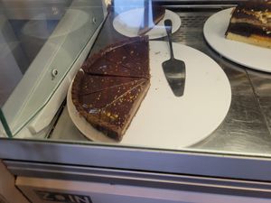 Vegan Trillionaires Tart (GF) #Veganuary at Pier Pavillion Tea Room in Bangor