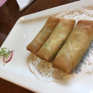 spring rolls at Zǎozǐ Shù - Vegetarian Life Style - JiangNing in Shanghai
