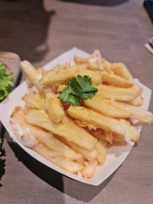 Creamy chesezy fries ~ 9/8/23 at VEGANBURG - Woodleigh Mall in Central Singapore