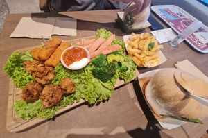 Good for 2pax ~ 9/8/23 at VEGANBURG - Woodleigh Mall in Central Singapore