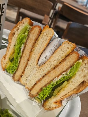 Cracked Mayo Burger ~ 25/9/23 at VEGANBURG - Woodleigh Mall in Central Singapore