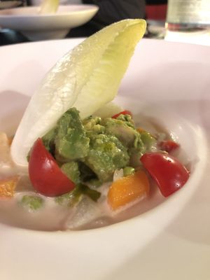 Insalata fredda verdure, avocado, cocco e lime   at Il Piatto Sbeccato in Udine