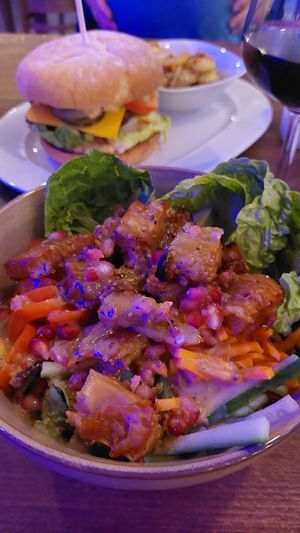 Veganes Hähnchen auf der One night in Bangkok Bowl at amt31 in Unna