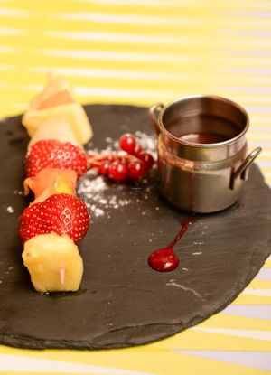 Dessert, fruit fondue at Bistrot and Chocolat in Strasbourg