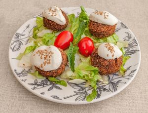 Falafel Plate at Lebnéne - Lebanese Street Food in Benalmadena