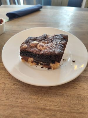  at Harry's at 387 in Belfast