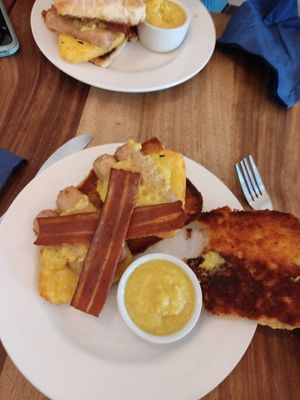  at Harry's at 387 in Belfast