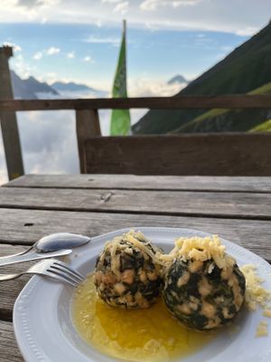 Spinach dumplings on the terrace at Greizer Hütte  in Mayrhofen