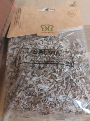 Plantas medicinales e infusiones.
 
https://www.naturalyvegano.com/53-Plantas at Devisana Regalos originales veganos - Online in Calafell