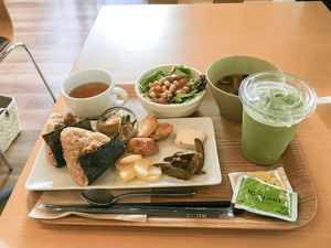 Meal set. at Genmai Cafe in Osaka