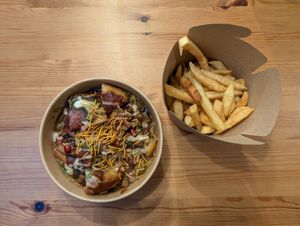 samosa chole (big) + masala fries for take away at Lakhi's Indian Kitchen  in Salzburg