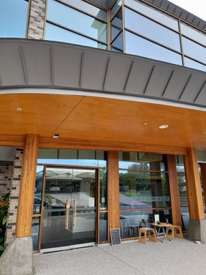 Outside at Jing Si Books & Cafe  in Salisbury