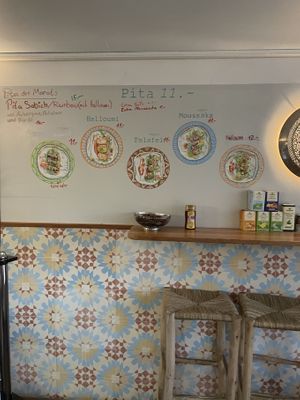 Cute, cozy, stylish little veg’friendly oriental place  at Za Zaa - Spalen in Basel