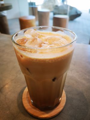 Vanilla Bean Shakepato at Grounded  in El Nido