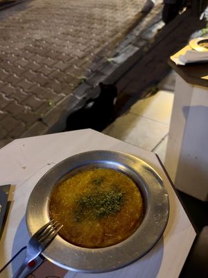 Crispy kunefe  at Abu Ghoush Künefe in Istanbul