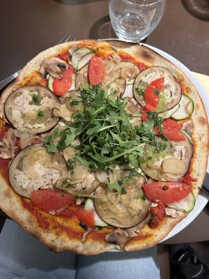 Pizza Vegana  at Le Procopio in Saintes