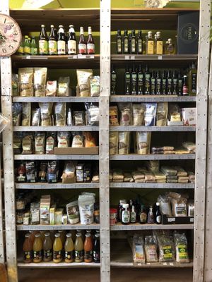 Shelves at La Canela Biocentro in Madrid