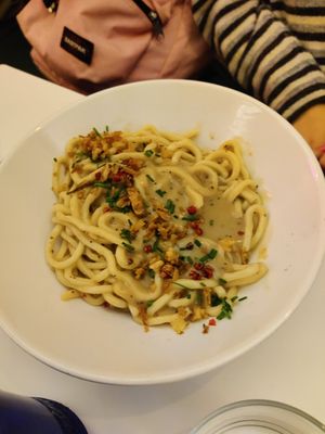 Spaghetti caccio e pepe at Pastan Barcelona in Barcelona