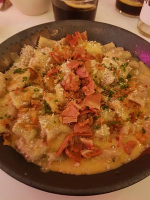 Facon Mac and "cheese" at Pastan Barcelona in Barcelona