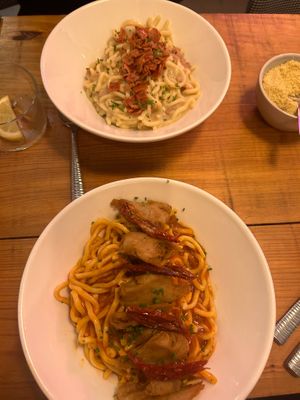 formentera and carbonara pasta main dishes at Pastan Barcelona in Barcelona