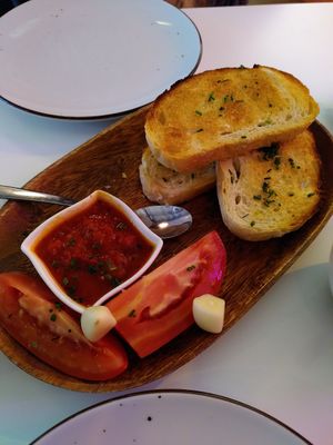 Pan con tomate at Pastan Barcelona in Barcelona