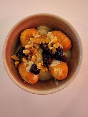 Loaded gnocchi with blue cheese sauce at Pastan Barcelona in Barcelona