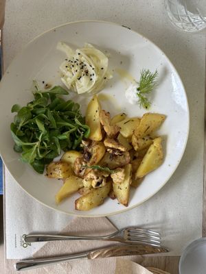 Almond tempeh with potatoes, fennels and creme fraiche  at OliVia in Legnano