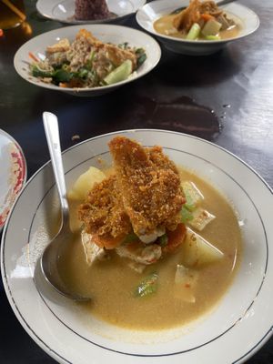 Tempeh, Tofu and Mushroom Kare  at Siboghana Waroeng in Ubud