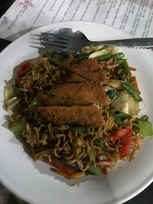 Mee goreng  at Siboghana Waroeng in Ubud