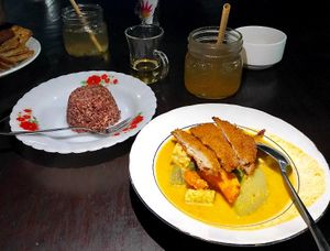 Kare Siboghana at Siboghana Waroeng in Ubud