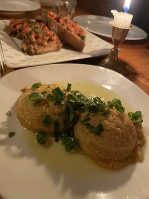 Special bean hummus   at Terzo Mondo in Berlin