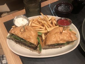 Burger  at Planta - Brentwood in Los Angeles