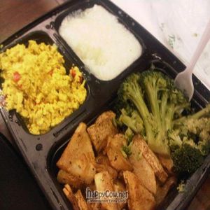 broccoli, grits, tofu scramble, potatoes for breakfast (7:30 weekdays) at Elife in Capitol Heights
