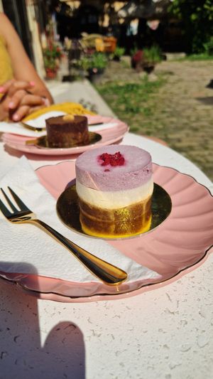 Ruspberry cake at Aj Zdravo Coffee and Cake Shop in Novi Sad