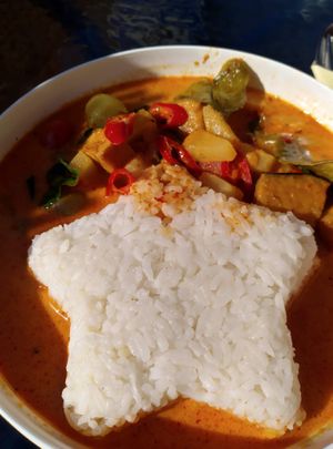 red curry with tofu at SIIAM Tai Söögikoht in Tallinn