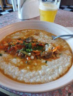 Quinoa and vege main dish at Satiba Therapy Coffee Shop in Arequipa