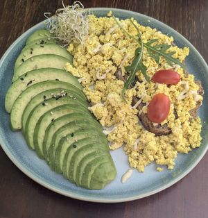 Salty Protein - incl. Coffee or Tea (14PEN) at Satiba Therapy Coffee Shop in Arequipa