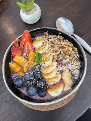 Açaí bowl 😍  at Satiba Therapy Coffee Shop in Arequipa