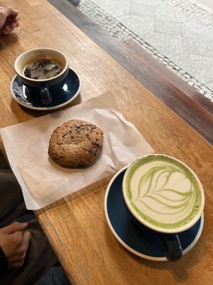 All this costed 14€ together 💀  at Pure Origins Estate Coffee in Berlin